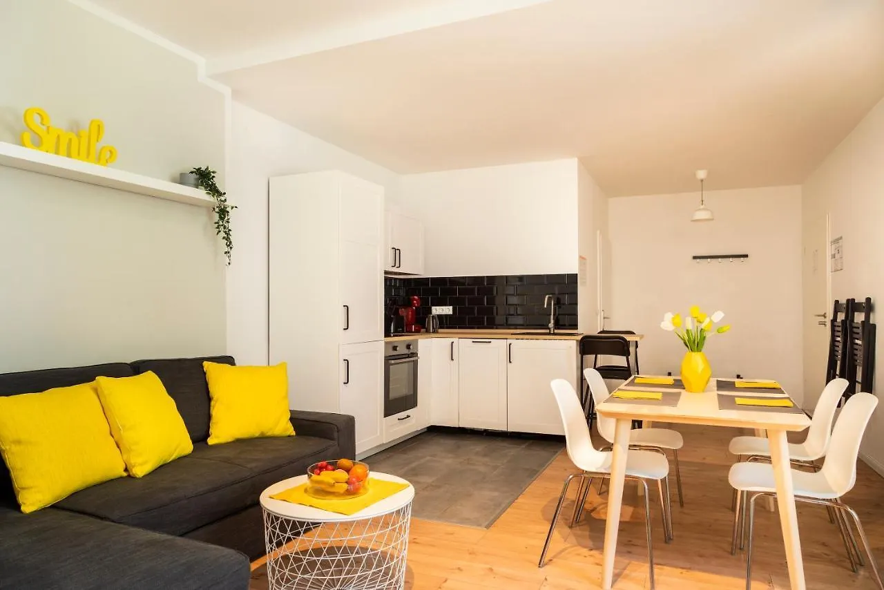 Freshly Renovated With A/C - Mitte Prenzlauer Berg Διαμέρισμα Βερολίνο 0*,