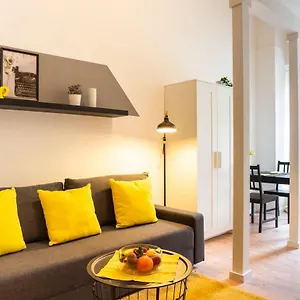 Cosy Loft Style In Wilmersdorf Apartment